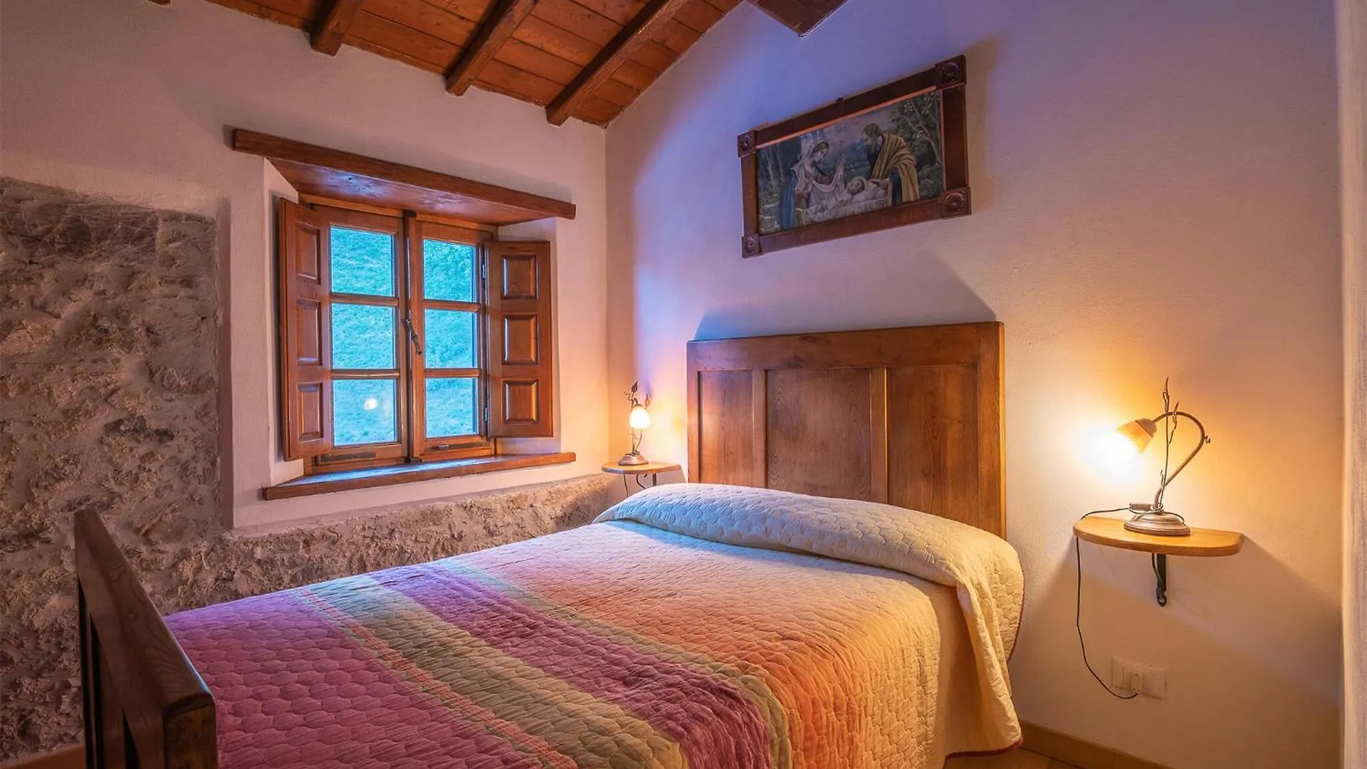 Amazing Home In Palagnana - Stazzema 0*,